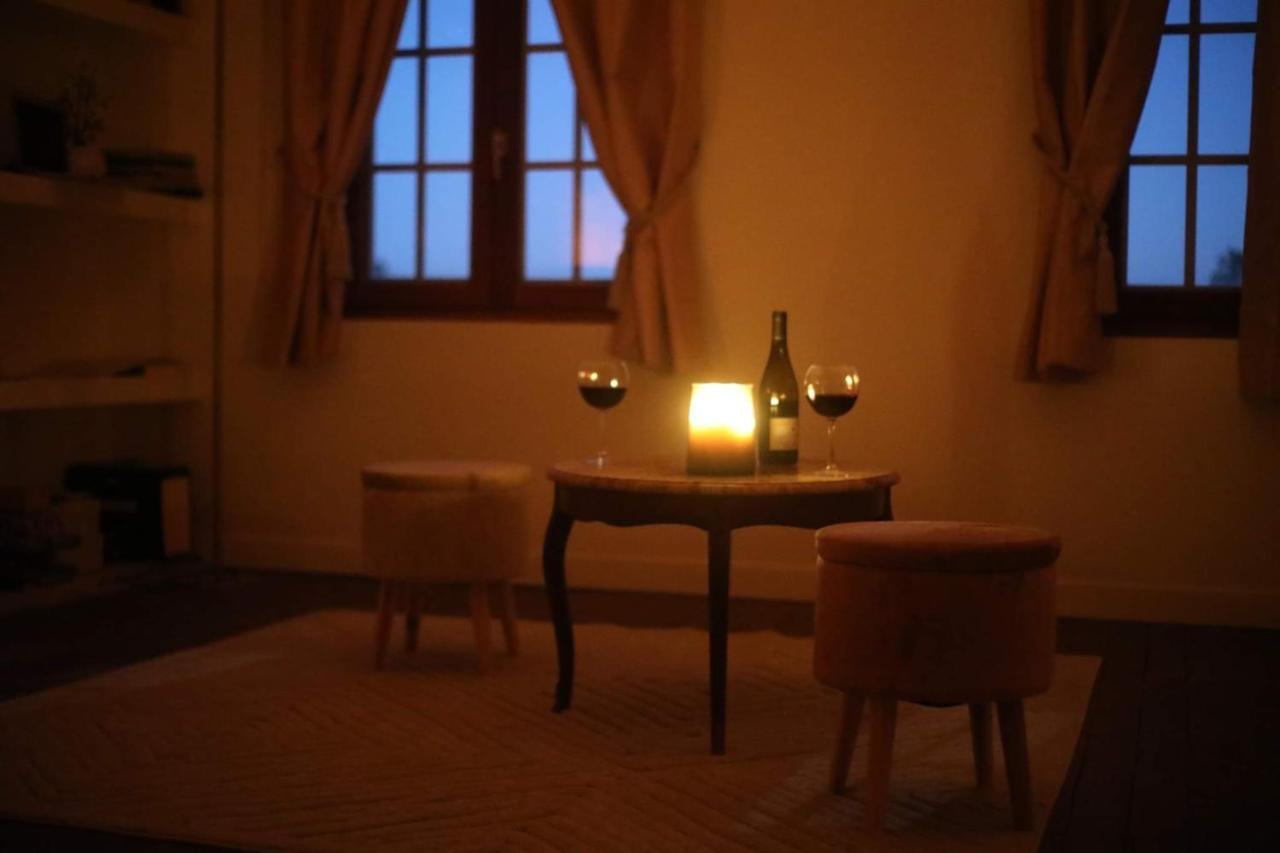 La Montrieuse, Chambre Individuelle Avec Sauna Et Baignoire Spa Naveil Eksteriør billede