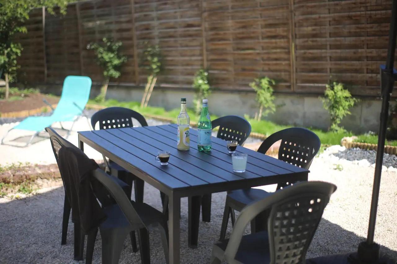 La Montrieuse, Chambre Individuelle Avec Sauna Et Baignoire Spa Naveil Eksteriør billede