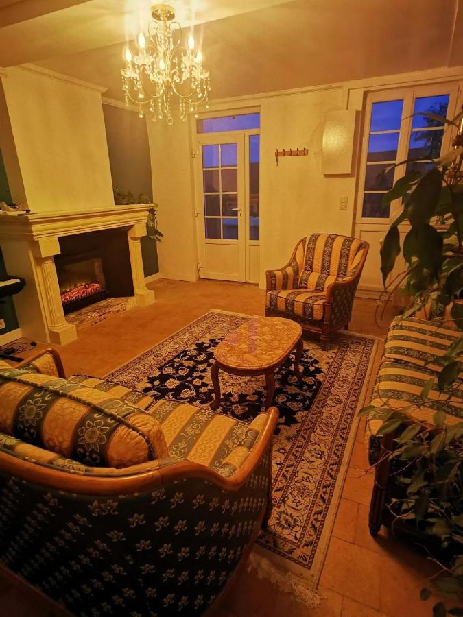 La Montrieuse, Chambre Individuelle Avec Sauna Et Baignoire Spa Naveil Eksteriør billede